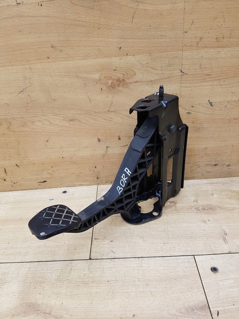 фото №1, Педаль сцепления vw bora 1.9 sdi