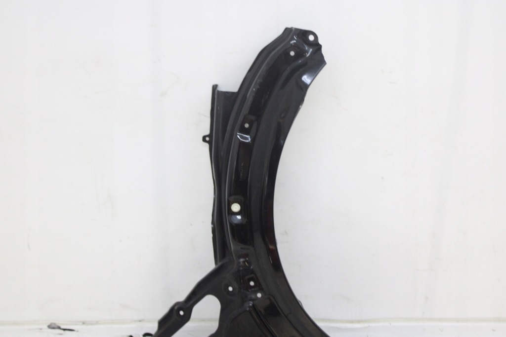 Крыло  правый  перед передний mini paceman r61 2012r- b11 - код лакокрасочного покрытия с Разборки