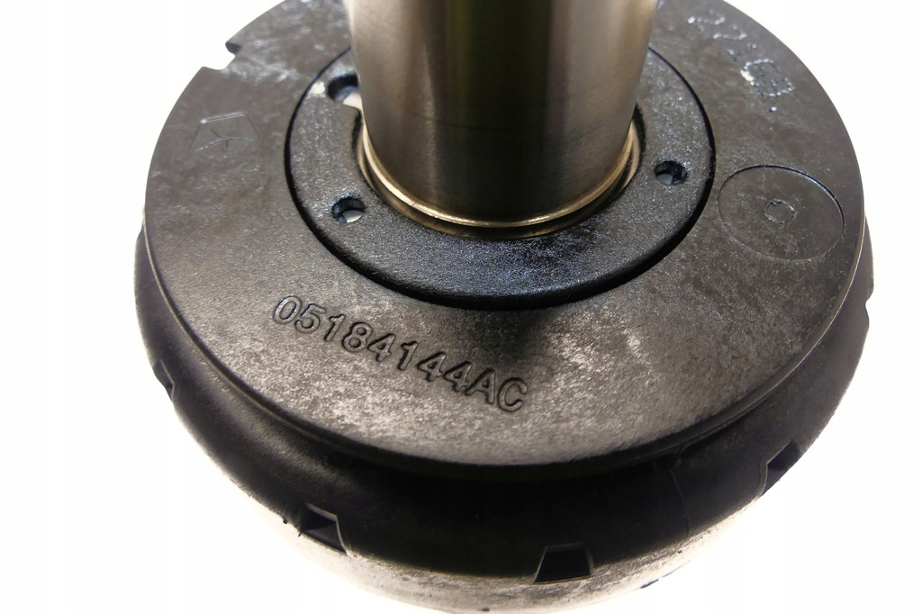 фото №8, Alfa romeo giulia quadrifoglio 2.9 v6 вал распределительного вала всасывающий левый