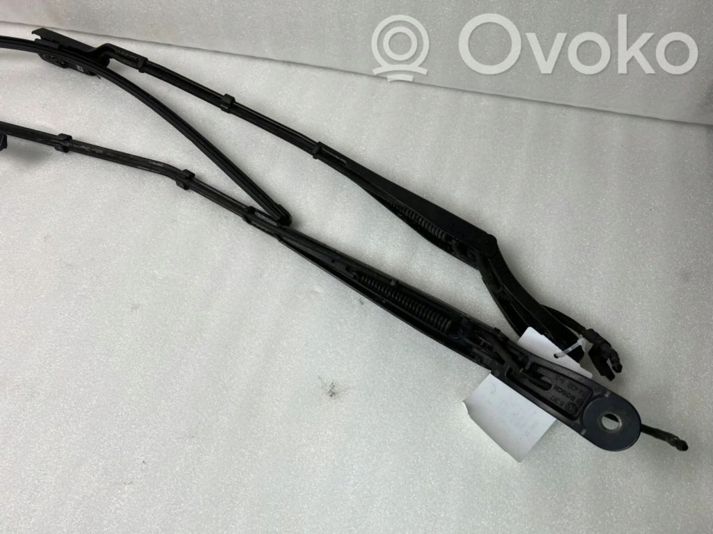 Peugeot 5008 2 2018 комплект дворник стекло передней / лобовое в Украине