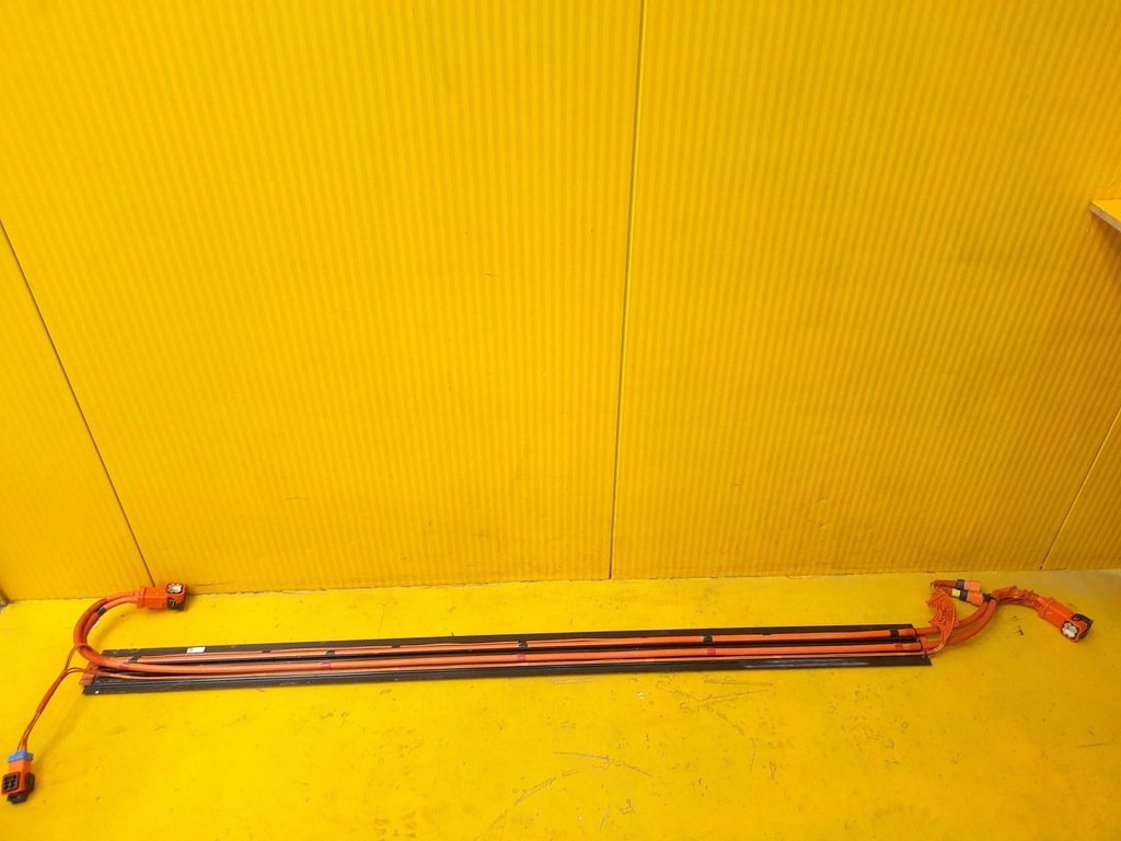 фото №1, Tesla 3 кабель hv аккумулятора 1109003-00-d