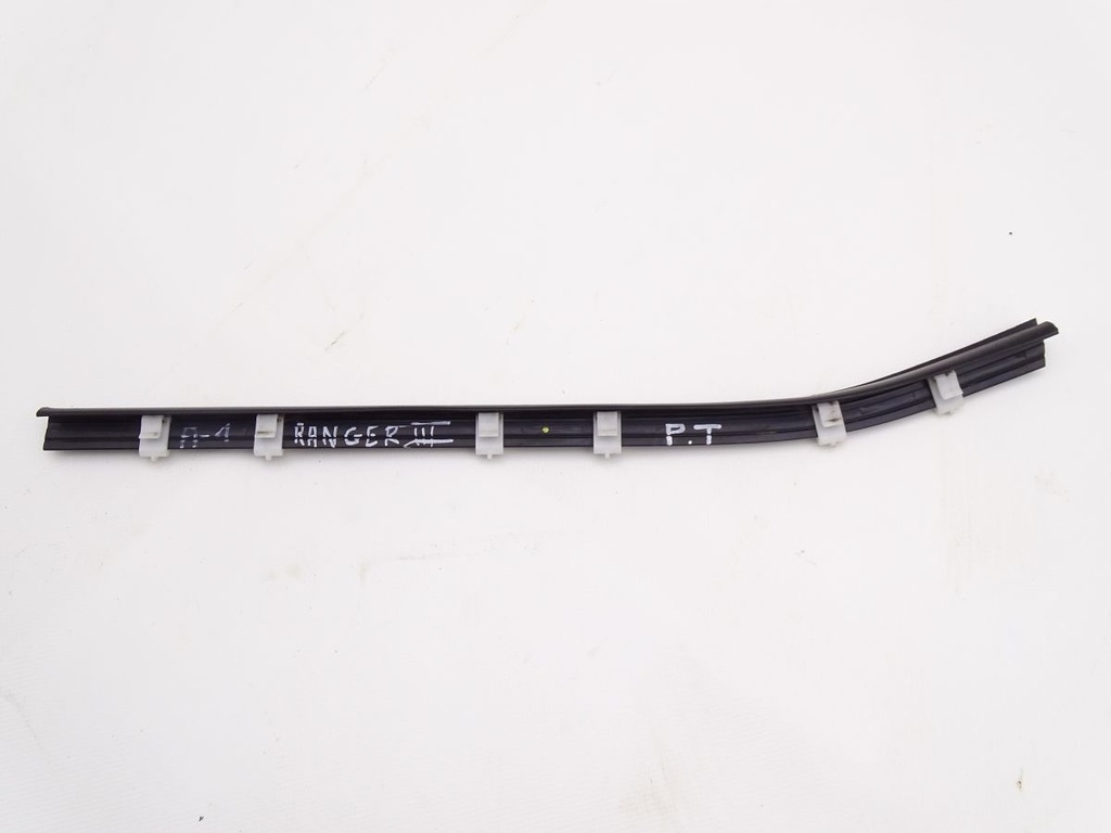 фото №1, Ford ranger iii mazda bt-50 06-11 молдинг уплотнитель правый задняя 4d