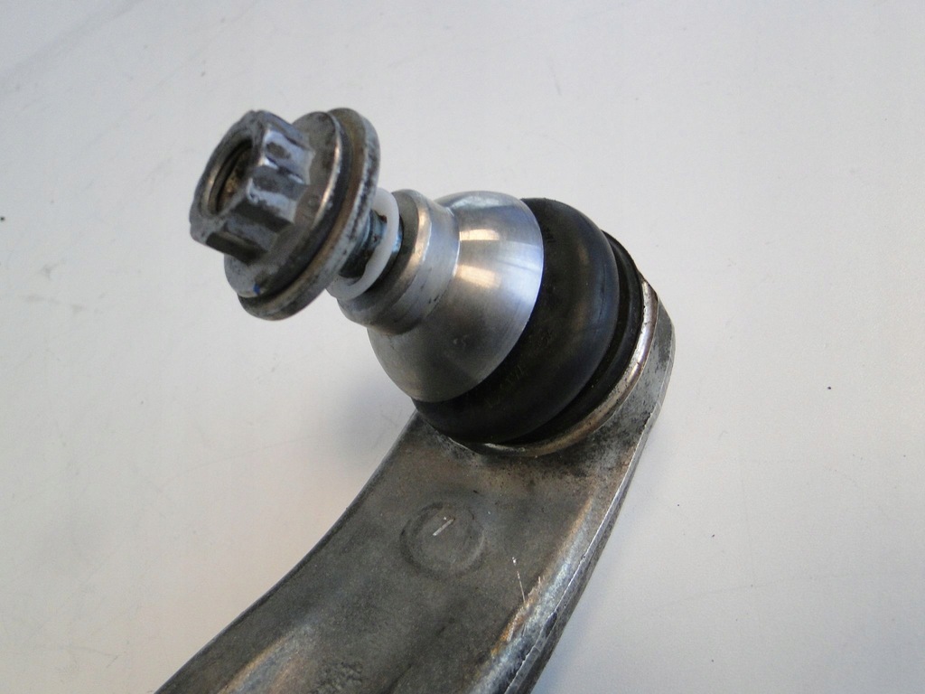 фото №6, Mercedes a 177 w177 рычаг левый передний нижний