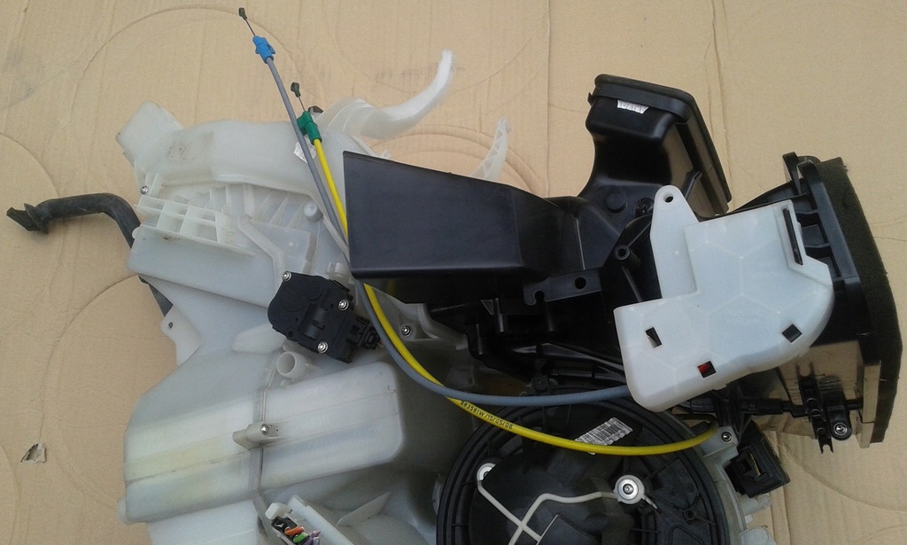 фото №9, Отопитель кондиционера воздуходувка mercedes w169