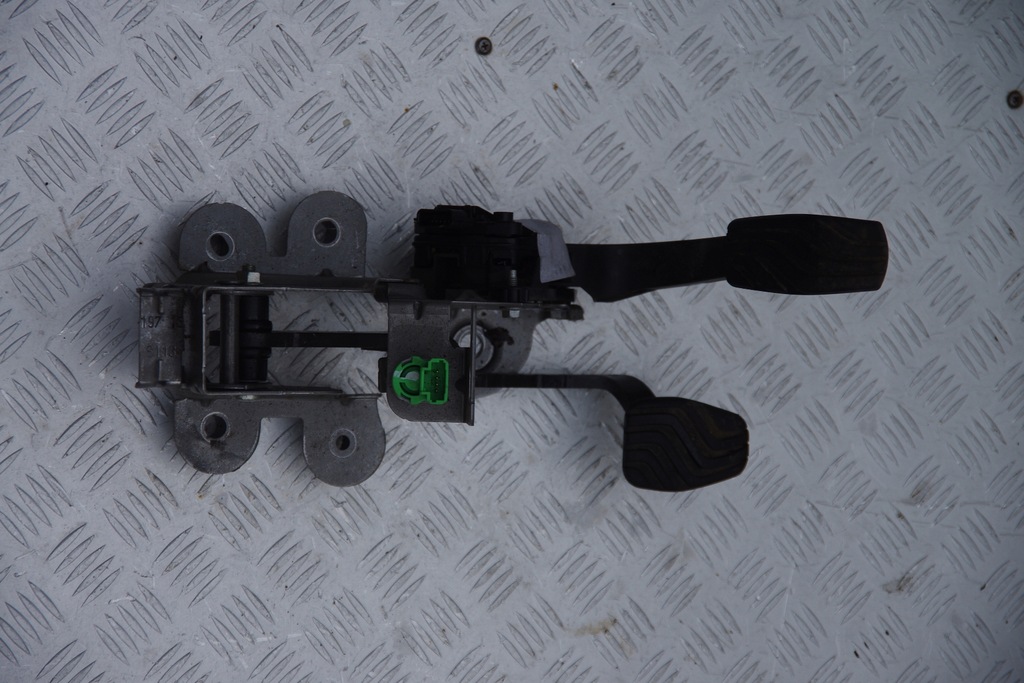 фото №1, Педалі педаль газу гальма зчеплення espace v