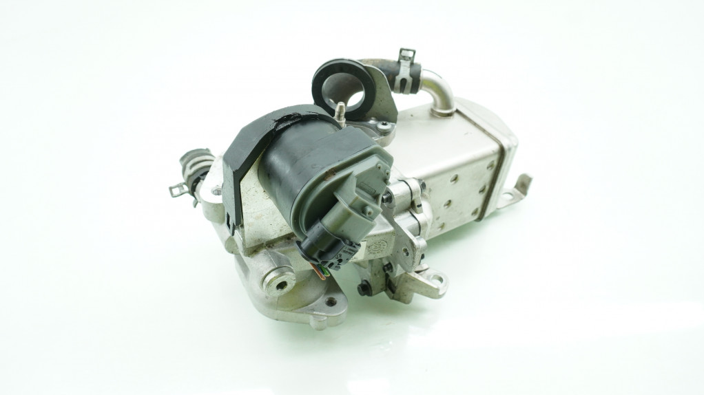 фото №1, Volvo v40 ii 2.0 d радиатор выхлопных газов клапан egr p31422315 d4204t8