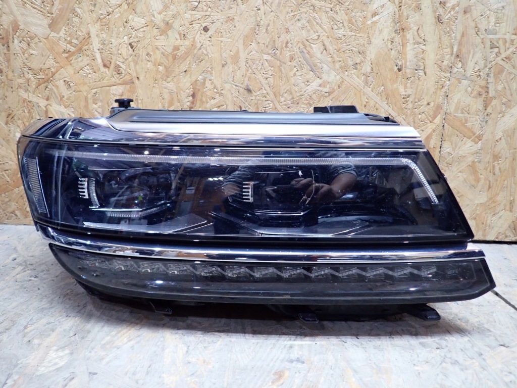фото №1, Лампа правая фара правый full led vw tiguan 2 ii 5na ad1 2016-2021r
