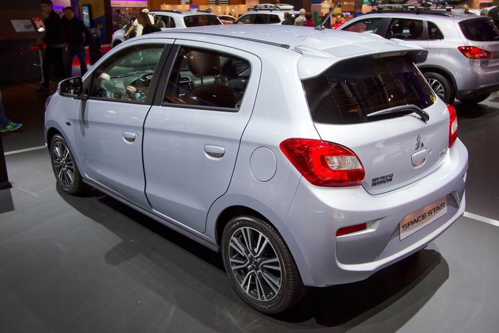 фото №7, Space star 2 ii lift 20- лампа левая задняя 8330b021