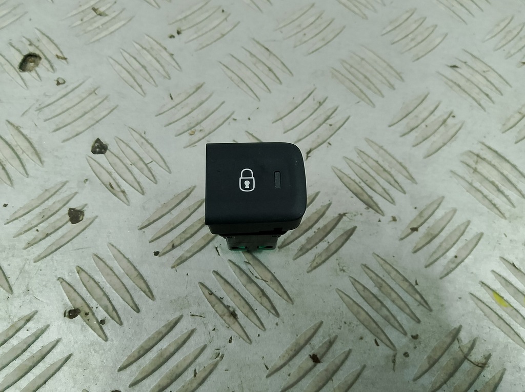 фото №1, Toyota proace peugeot partner k9 2023 кнопка замка 98170429zd