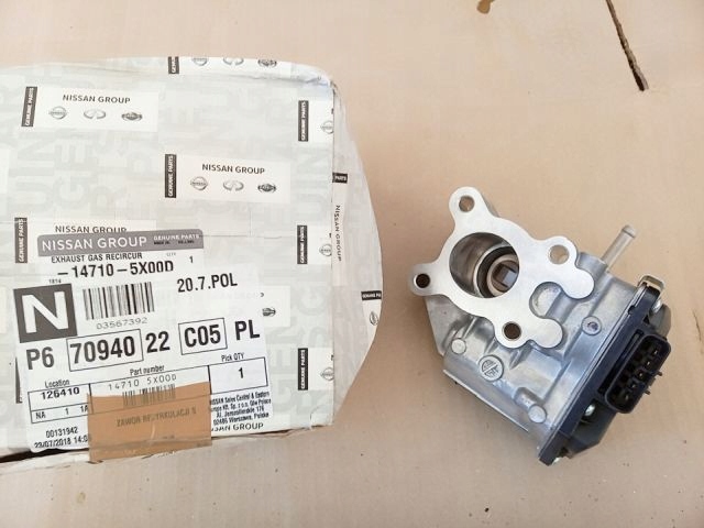 фото №1, Nissan cabstar maxity 2.5dci yd25 клапан выхлопных газов egr