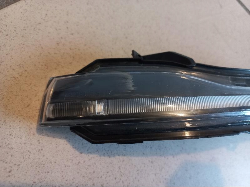 фото №5, Mercedes c e w205 w213 поворотник дзеркало