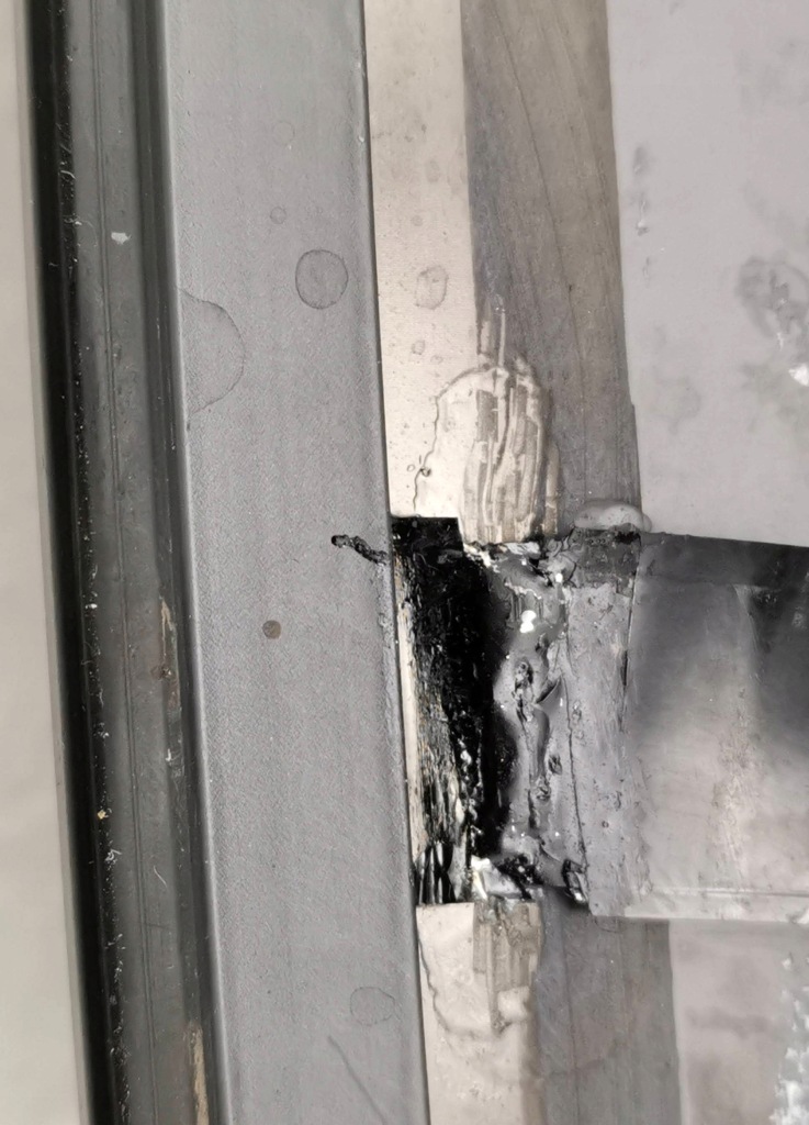 Скло перед передня лобове підігрівається vw touran 5t 5ta845011ar оригінал Зі Шроту