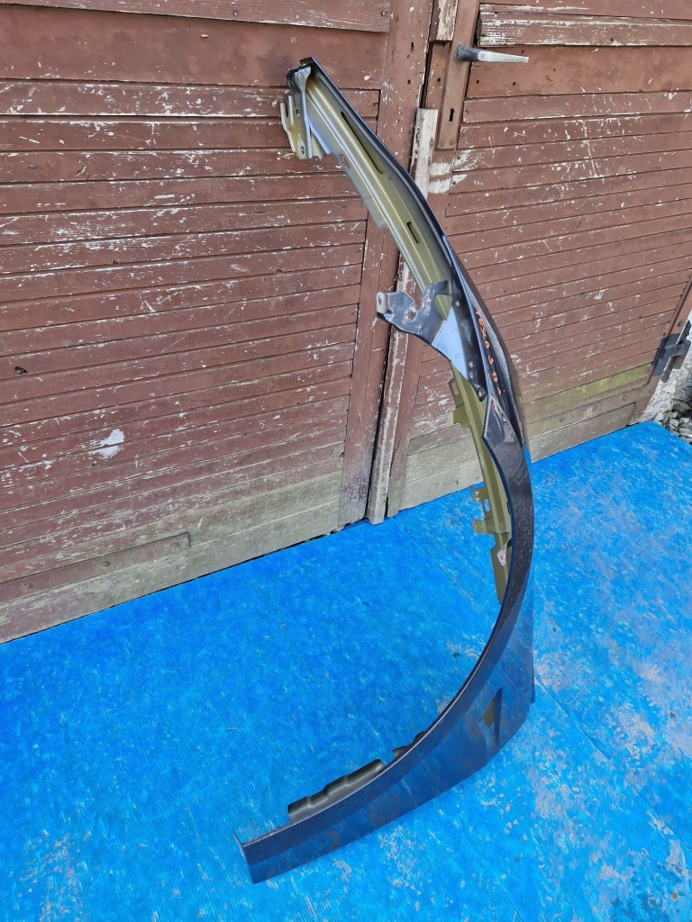 Крила лівий передній tesla model 3 2017r- Доставка