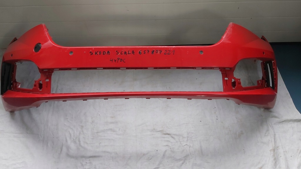 фото №1, Skoda scala 657807221 бампер передній 4xpdc