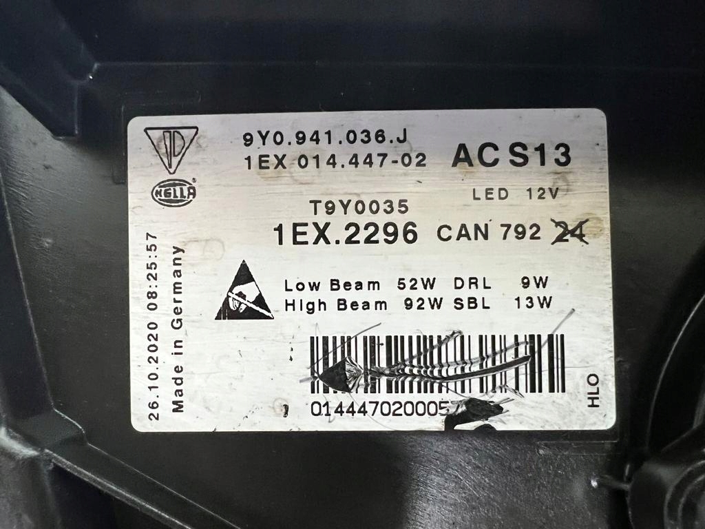 фото №15, Porsche cayenne 3 matrix лампа ліва права