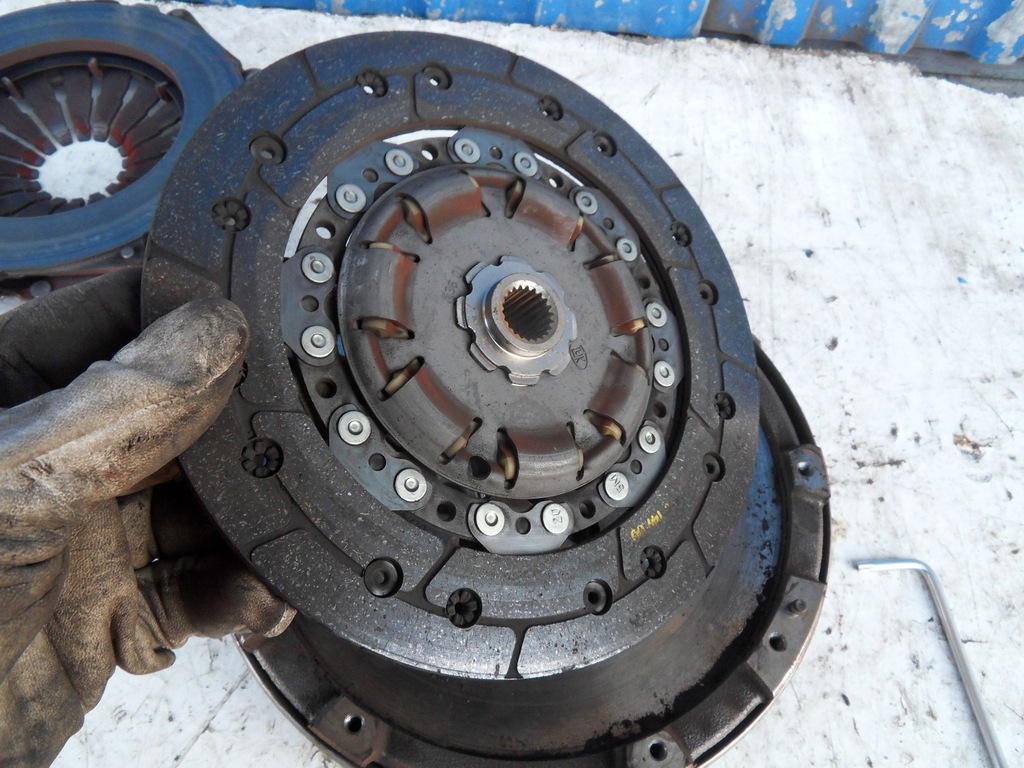 фото №7, Fiat grande punto 05-11 1.3 jtd 90 полный сцепление двухмассовый