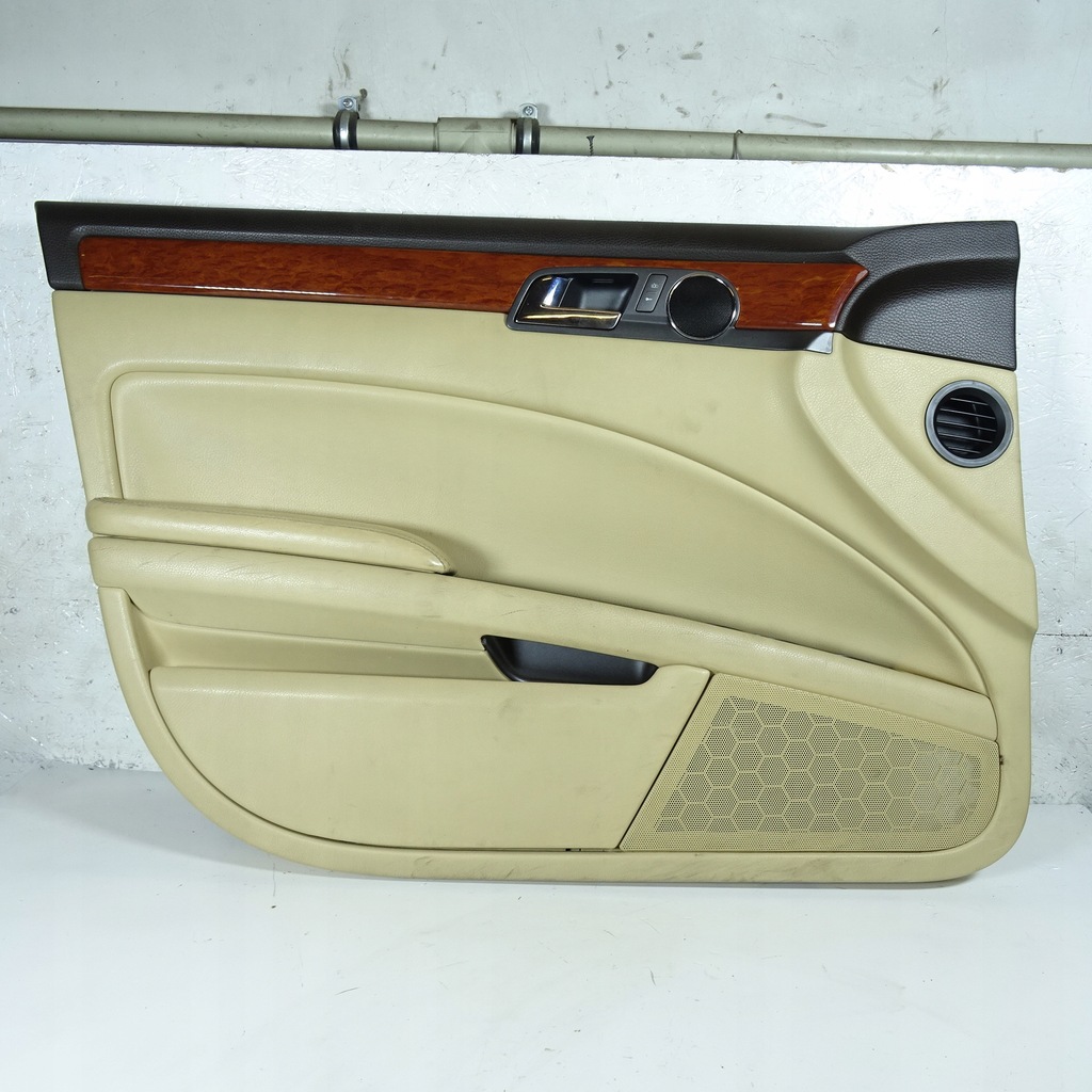 фото №1, Vw phaeton обивка дверь перед левая 3d1867011