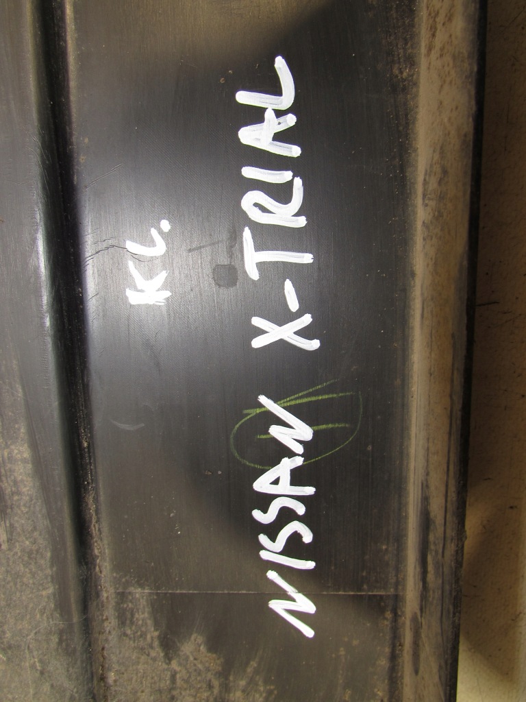 фото №12, Накладка молдинг крышки задняя x-trail ii t31 909011dj0a задняя