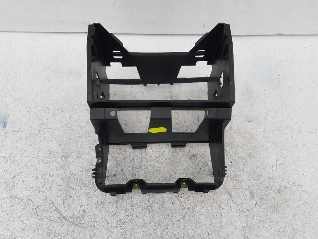 фото №1, Рамка радио vw golf v 1.4 fsi 1k0858089