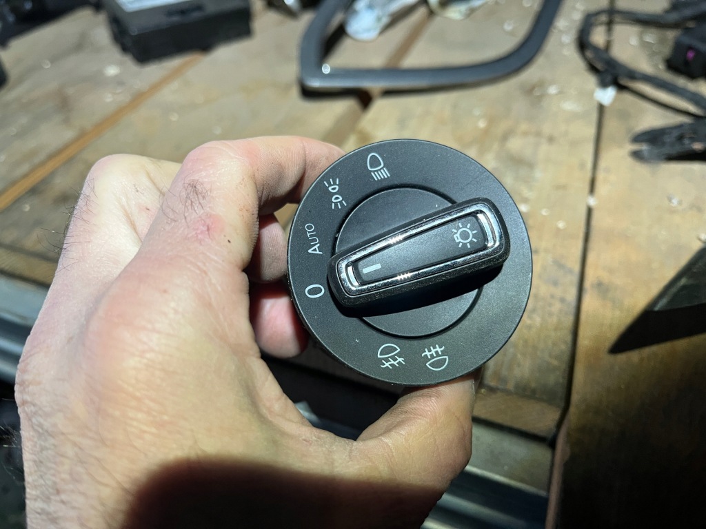 Купити Сабвуфер seat leon iii fr 12-16 rok 5g0941431af