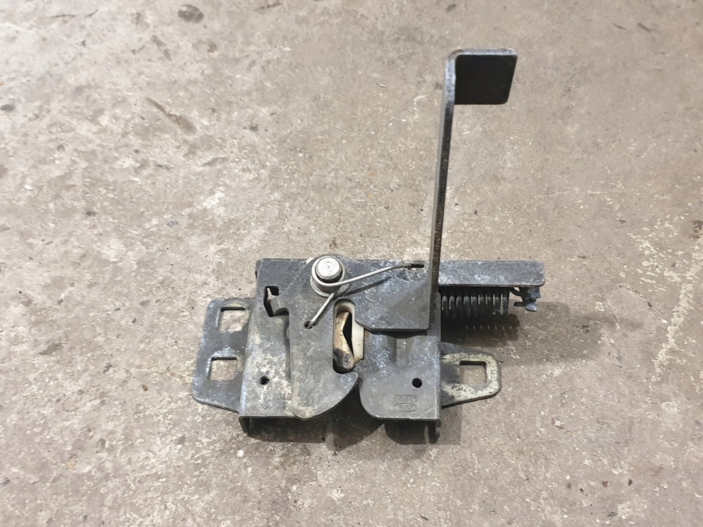 фото №1, Ford escort 95-02 замок капот