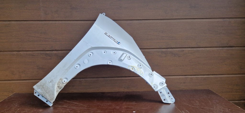 Купить Toyota bz4x 22- крыло правый перед передний