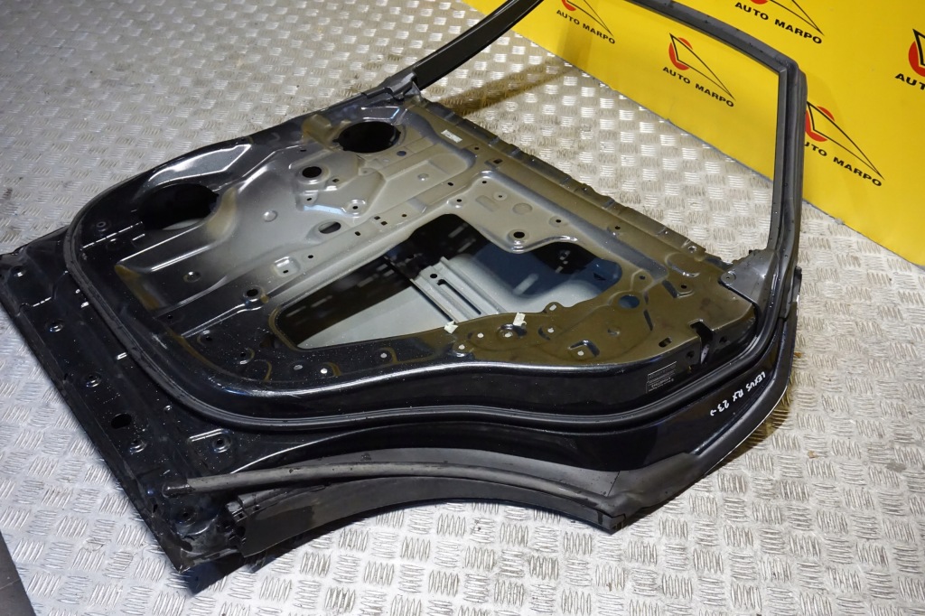 Lexus rx 2023 2024 - дверь задняя правое  задняя америка Доставка