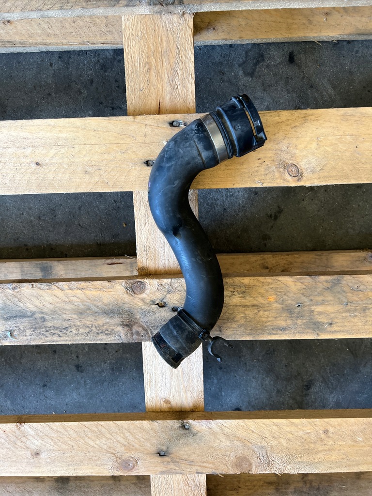 фото №1, Bmw x5 e70 x6 e71 труба шланг 7589728