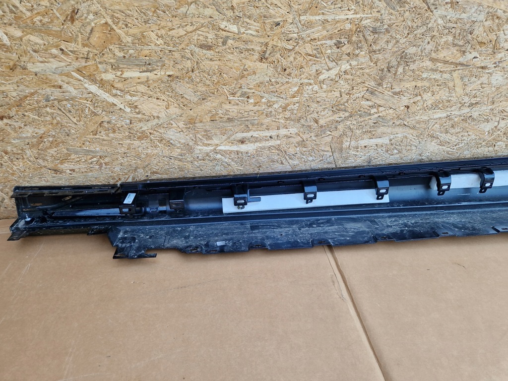 фото №10, Молдинг порог правая bmw 7 i7 g70