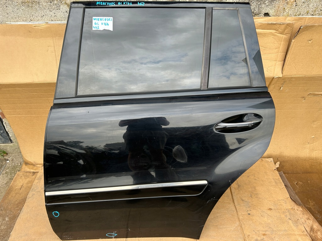 фото №1, Дверь левая задняя левый mercedes gls x166 полный