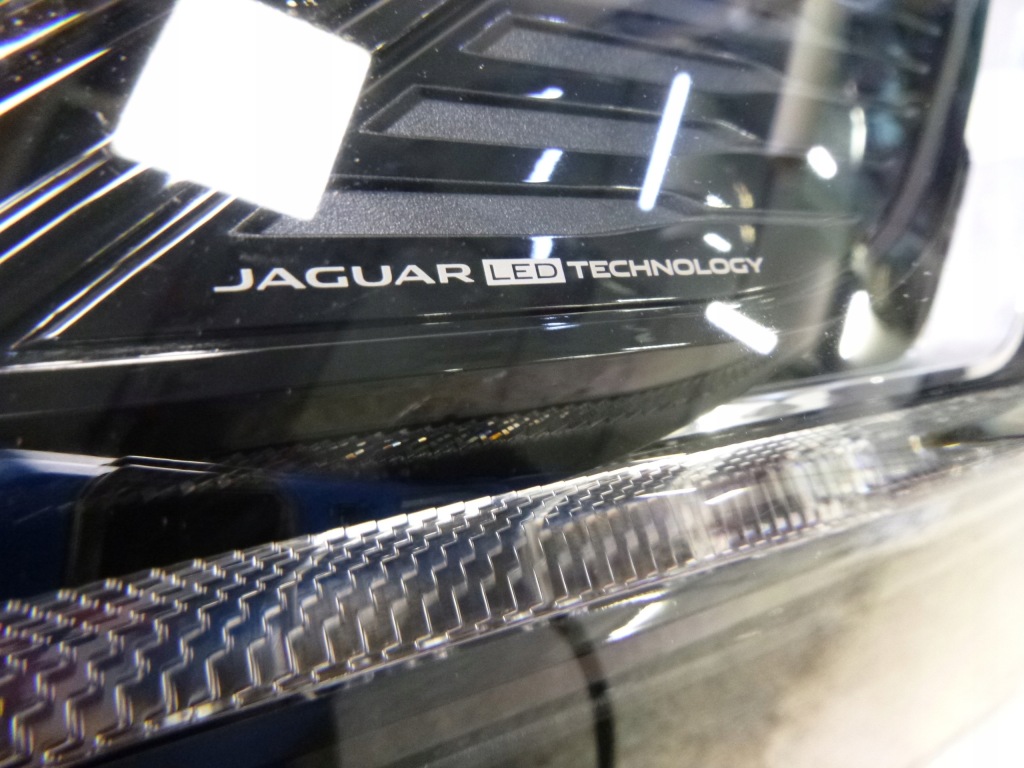 Jaguar оригинальный номер j9c3-13w029-ec фара Недорого