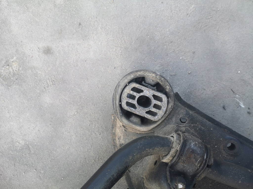 фото №7, Підрамник балка перед audi a8 d2 3.7 lubelskie