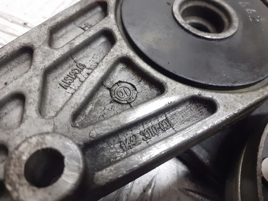 Натягувач поперечина audi a4 b5 1.8 04423010-00 Доставка