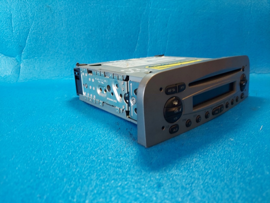 Радіо екран alfa 147 937cd Оригінал