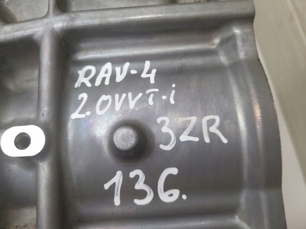 фото №16, Блок двигуна номінал stopy valvematic vvt-i 2.0 vvti 3zr rav4 avensis t27