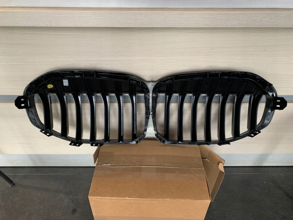 фото №4, Решітка радіатора решітка радіатора радіатора решітки радіатора bmw 1 f40 чорний poł