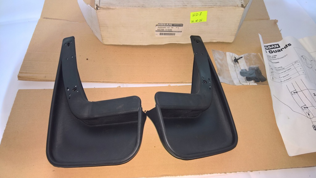 фото №6, Оригінальний комплект бризковик задня nissan micra k11 ke788-51b86