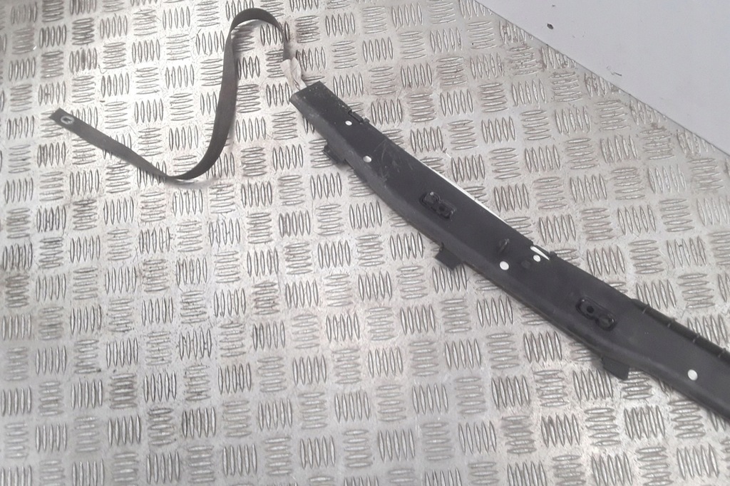 фото №8, Шторка безпеки права citroën c5 i break de_ 30005333 3.0l бензиновий 152kw 2003