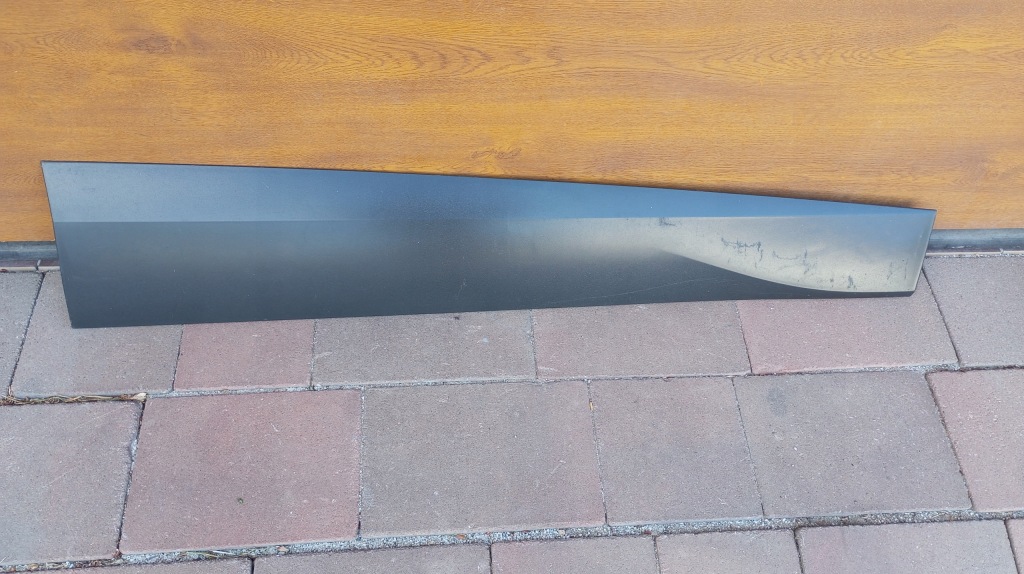 фото №1, Vw id.4 id4 ---молдинг дверь правый перед 11a854940 оригинал