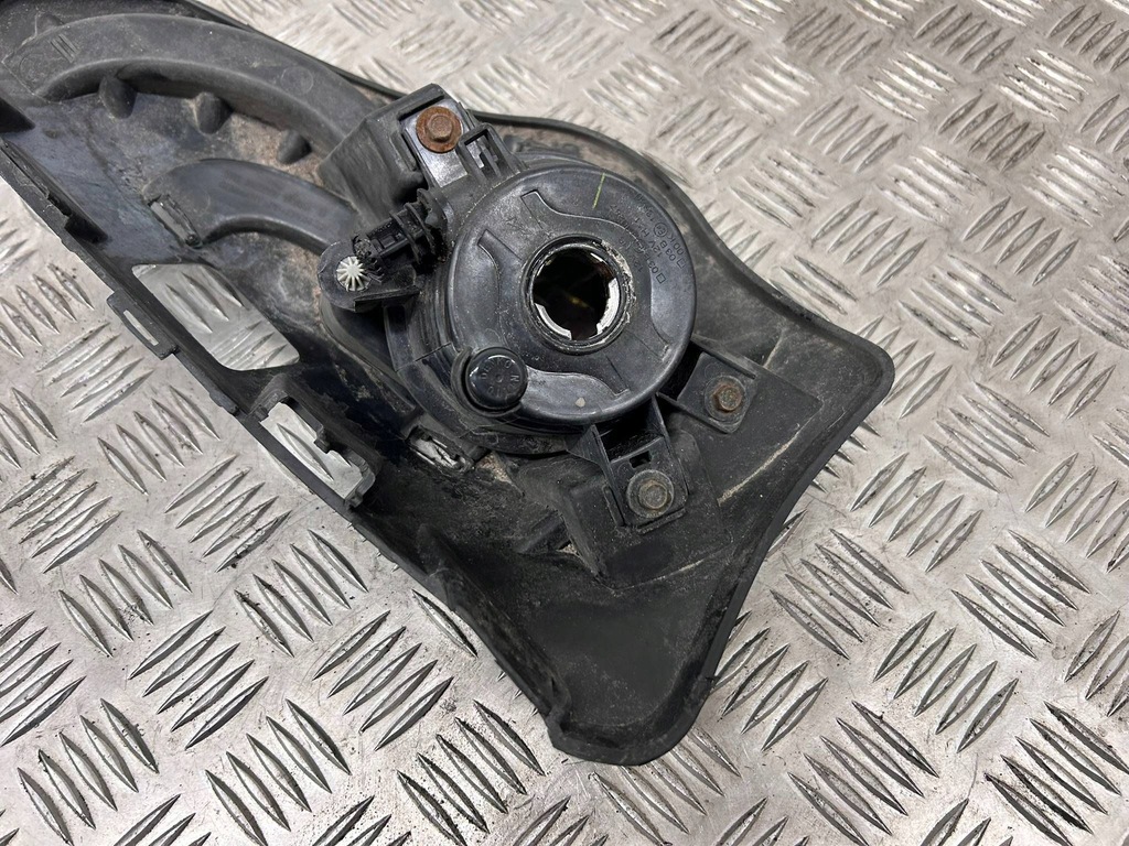 фото №8, Кронштейн противотуманной фары левая сторона bmw x1 e84 2991809