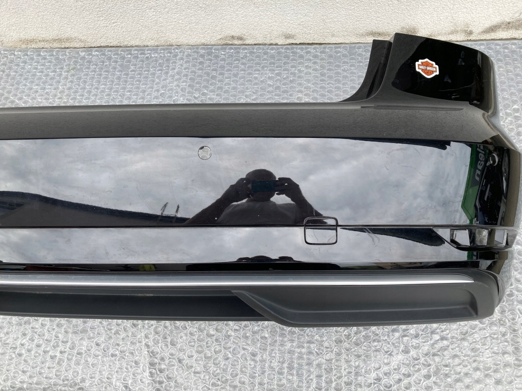 Бампер задний задняя audi a3 8v5 рестайлинг  седан Недорого