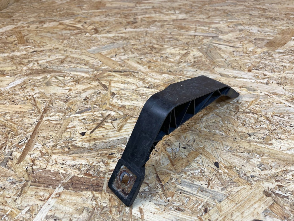 Кронштейн кронштейн  кронштейн поперечина перед левый  audi q3 8u 8u0805527 2010- в Украине