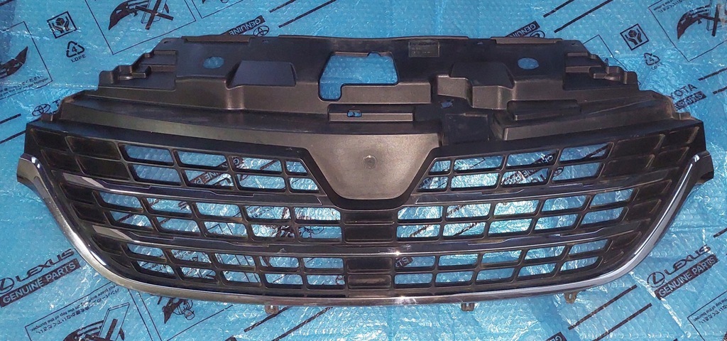 фото №1, Renault trafic iii lift решётка радиатора решётка радиатора бампера