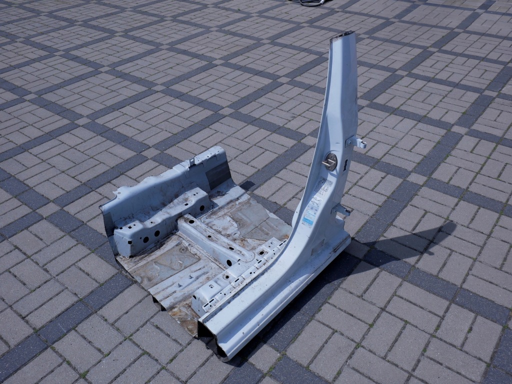 фото №1, Блок двигателя пол порог левый vw golf vii r lift