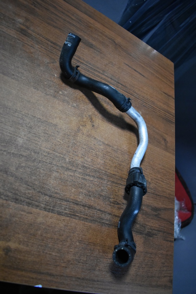 фото №1, Idealne провода wody porsche panamera 971 1