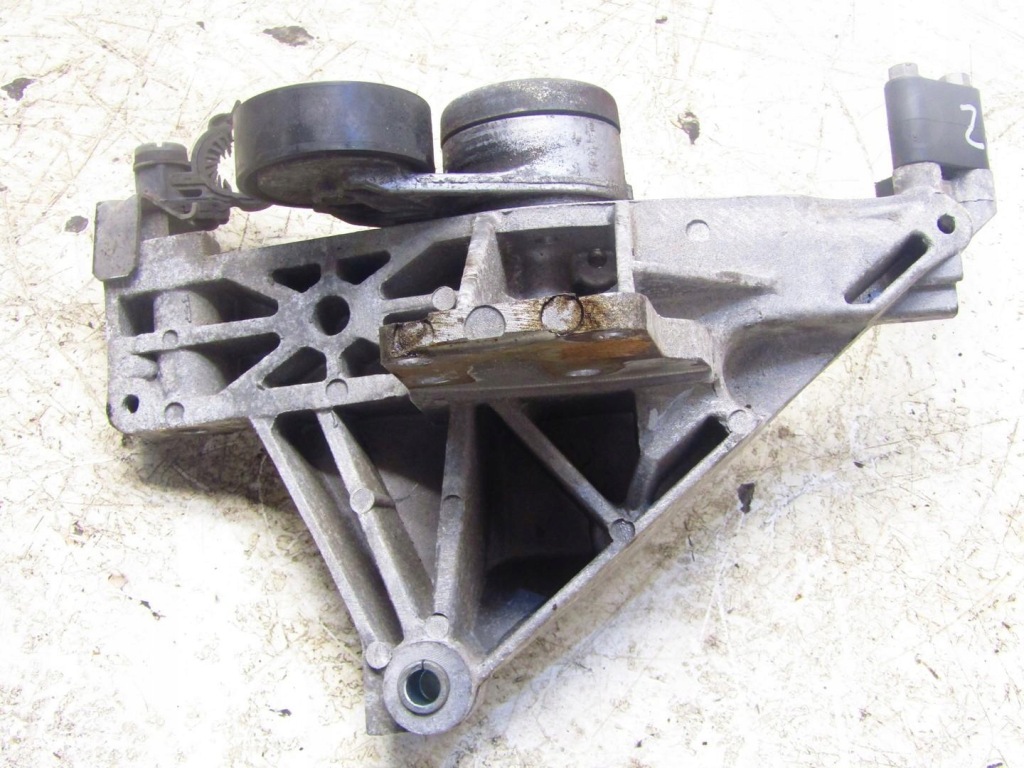 Кронштейн кронштейн генератора 1.4 t-jet fiat tipo ii hb 1941606 в Україні