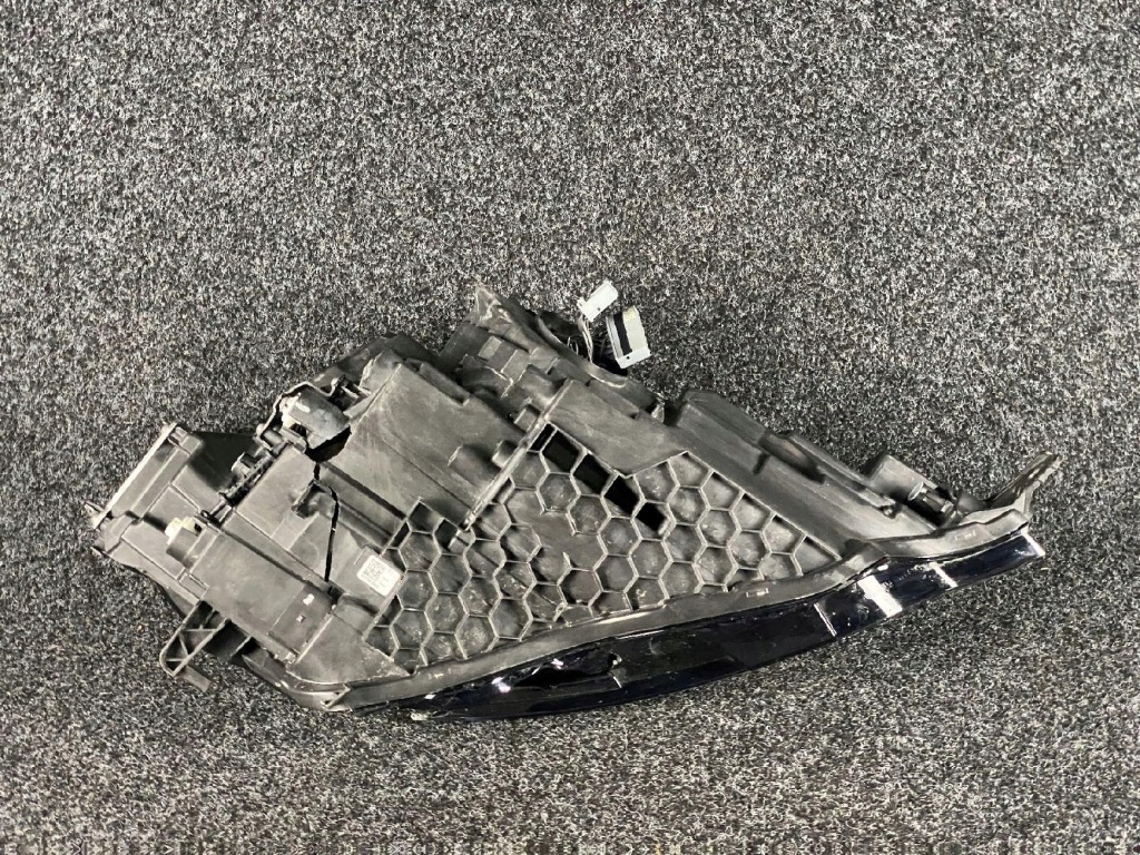 фото №5, Volvo s60 iii v60 ii лампа full led левая перед передняя 32338001