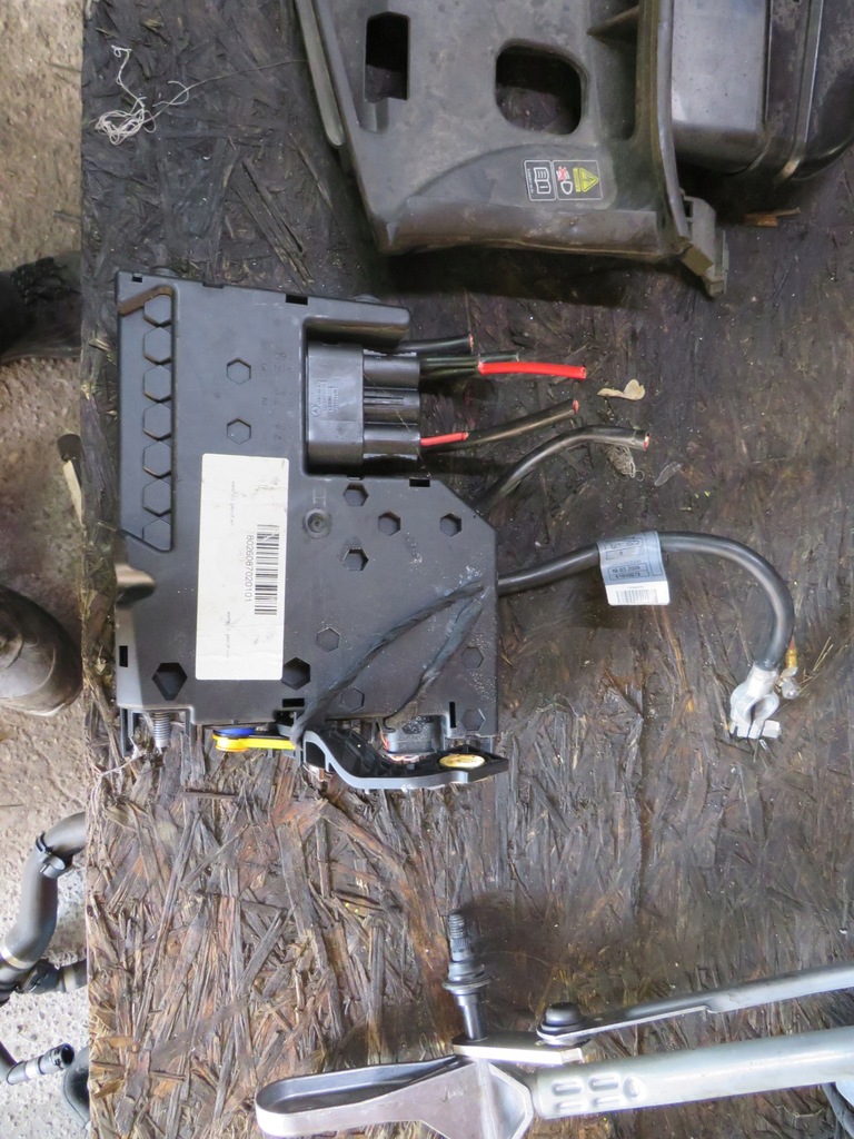 фото №1, Клемма mercedes w212