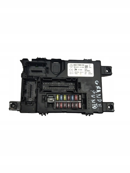 фото №1, Grande punto 1.3 коробка предохранителей 28106881