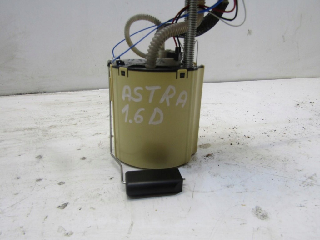 Насос топлива 1.6 ctdi astra k hb 13509661 Цена
